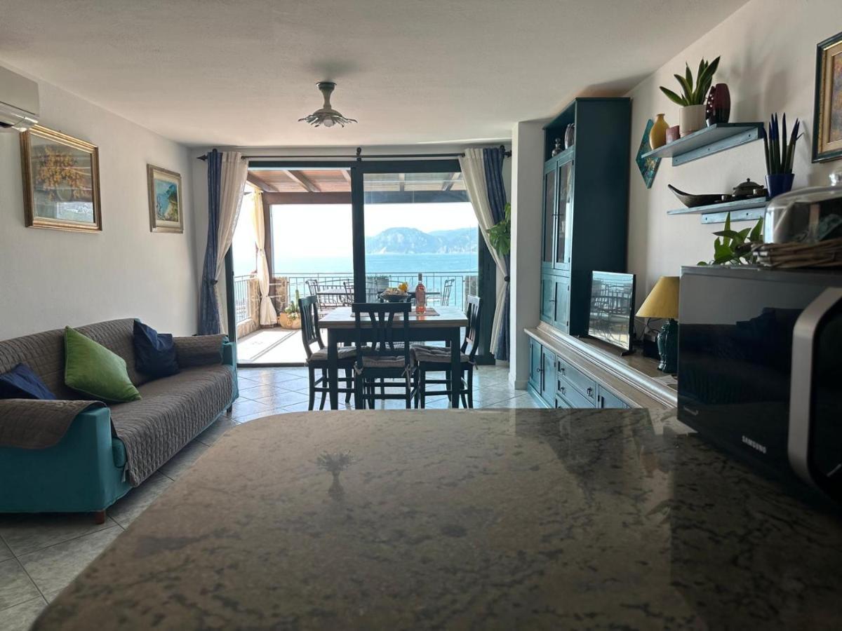 Appartamento Picasso Cala Gonone Exterior photo