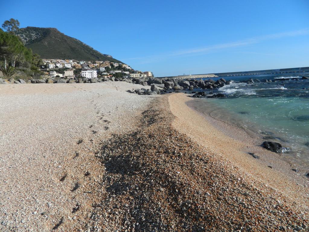 Appartamento Picasso Cala Gonone Exterior photo